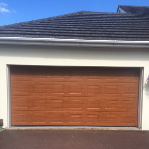 Sectional Garage Doors S-panelled Decograin in Golden Oak